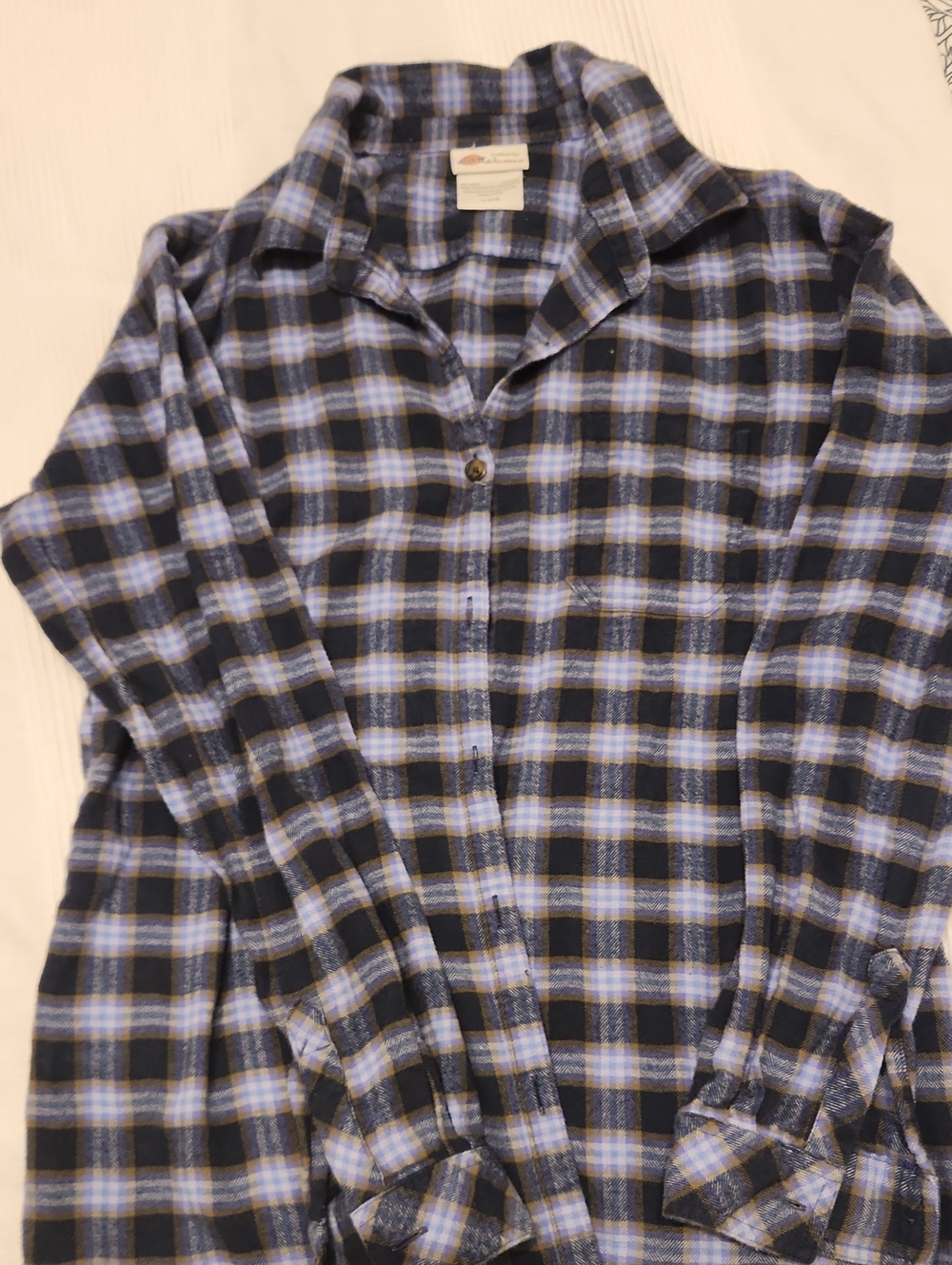 Dickies Women Blue, Purple and Black Plaid Flannel Shirt